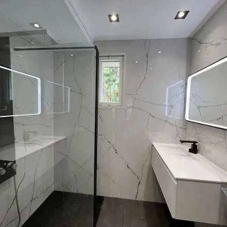 公寓 Maxiro 5star Heated Pool-jacuzzi *
